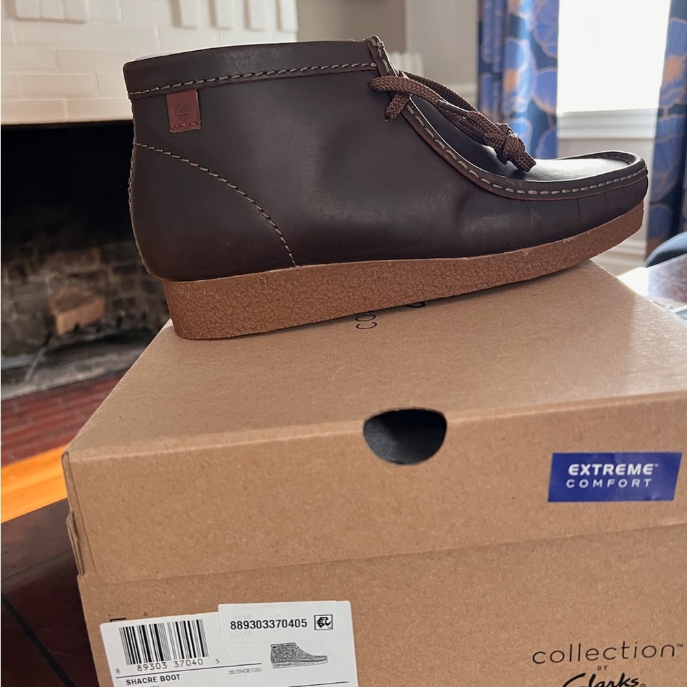 Clarks Men's Dark Brown Chukka Boots